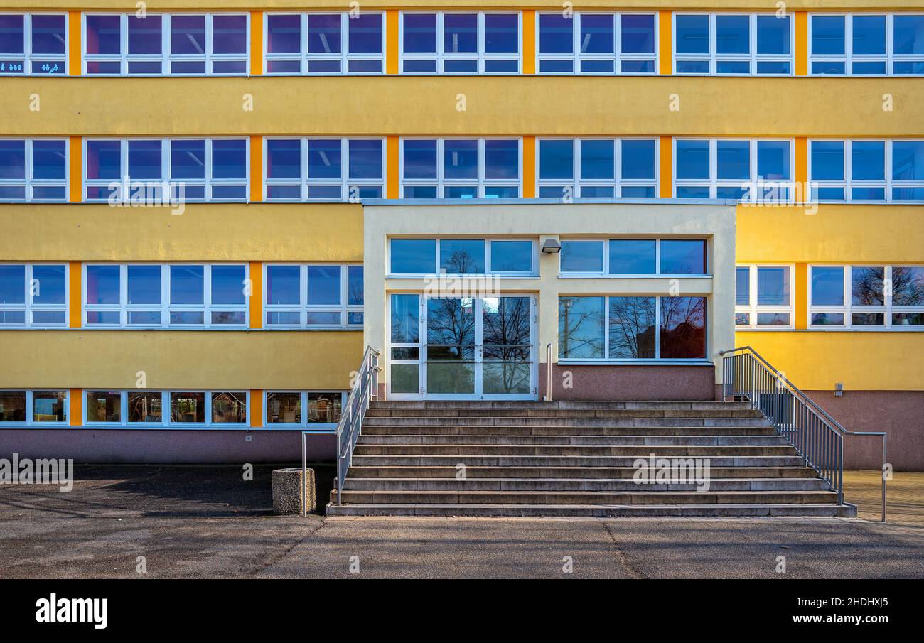 Schule, Grundschule, Schulhaus, Schulen, Schulhäuser Stockfoto