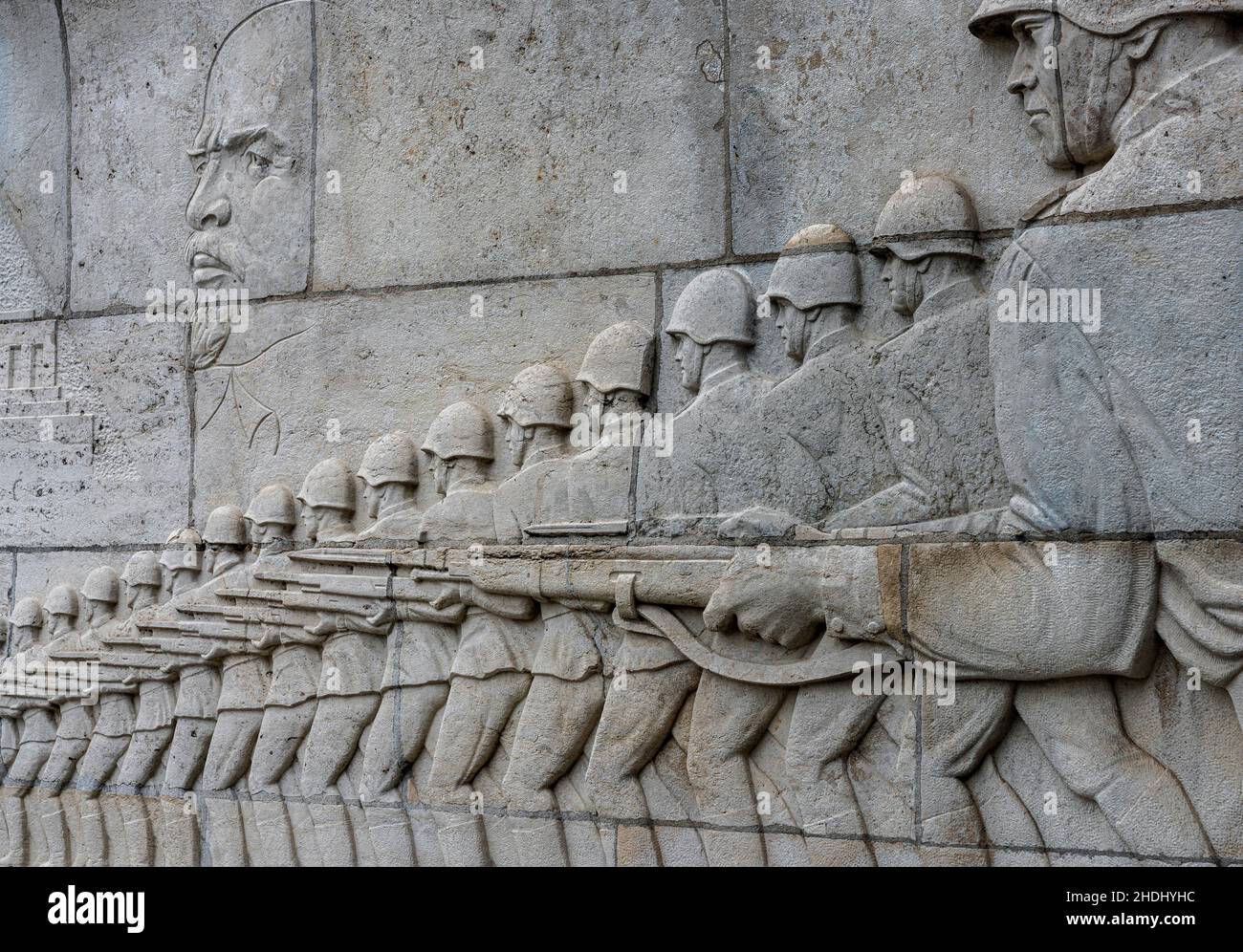 Armeesoldat, zweiter Weltkrieg, Denkmal, sowjetisches Kriegsdenkmal, Rote Armee, Armee Soldaten, Truppen, Weltkrieg ii, Weltkrieg ll, WW2, wwii, wwll, Stockfoto