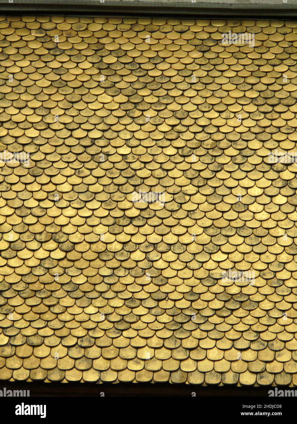goldenes Dach, Kupferschindeln, goldene Dächer, Kupferschindeln Stockfoto