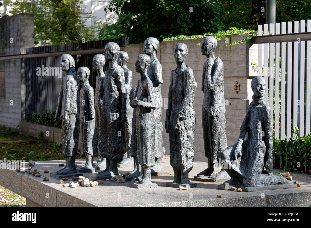 berlin, jüdischer Friedhof, Bronzestatue, jüdische Opfer des Faschismus, will lammert, jüdische Friedhöfe, Statuen Stockfoto