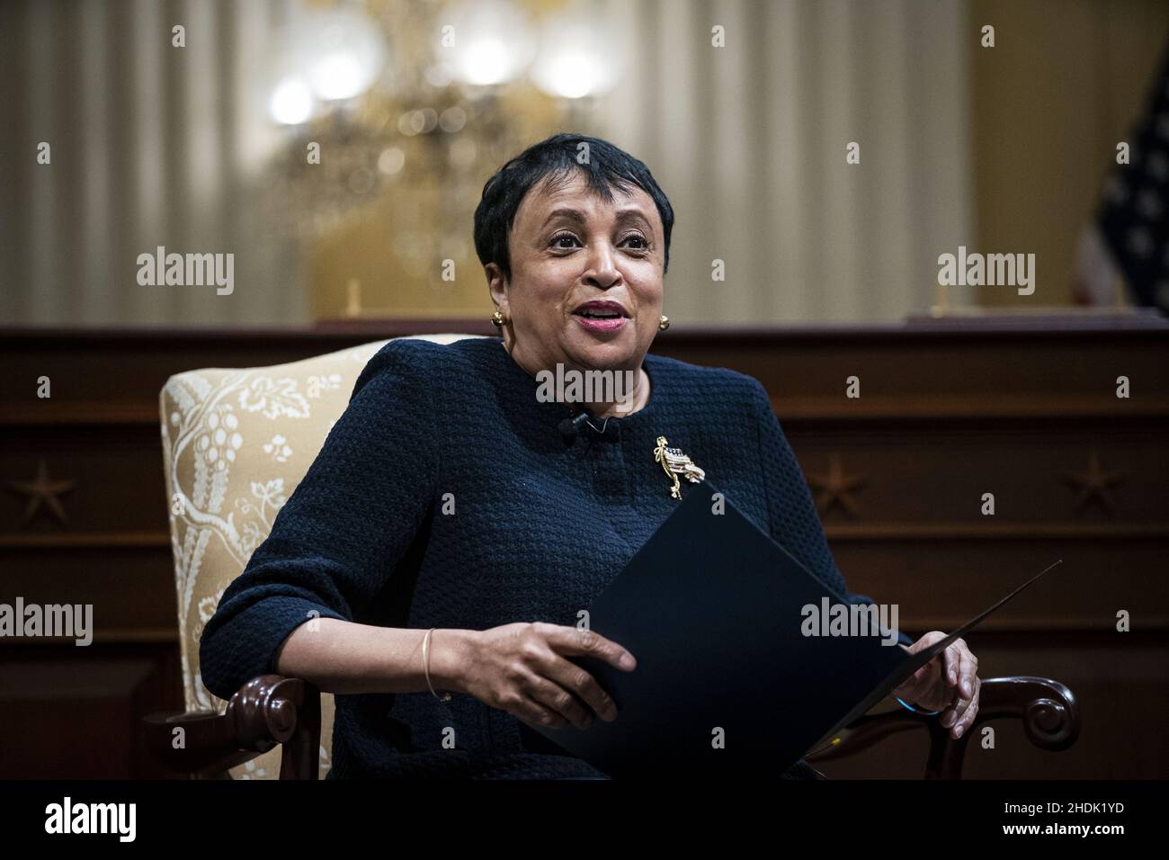 Washington, Usa. 06th Januar 2022. Die Bibliothekarin des Kongresses Carla Hayden spricht während einer Diskussion mit den Historikern Doris Kearns Goodwin und Jon Meacham am Donnerstag, dem 6. Januar 2022, auf dem Capitol Hill in Washington, DC darüber, wie „die Erzählung vom 6th. Januar etabliert und bewahrt werden kann“. Pool Foto von Al Drago/UPI Kredit: UPI/Alamy Live News Stockfoto