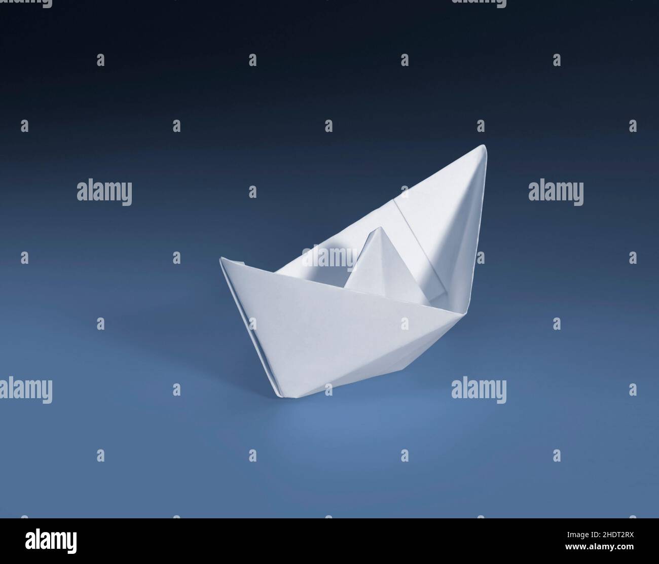 Gefaltet, Papierboot, Handwerk, gekreuzt, Papierboote, Kunsthandwerk Stockfoto