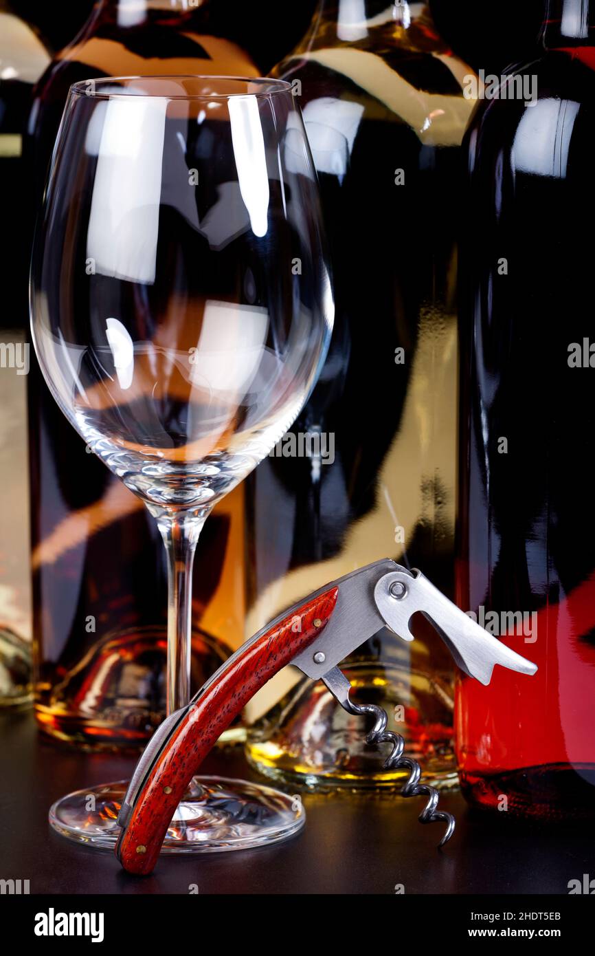 Wein, Weinglas, Korkenzieher, Weine, Glaswaren, Korkenzieher Stockfoto