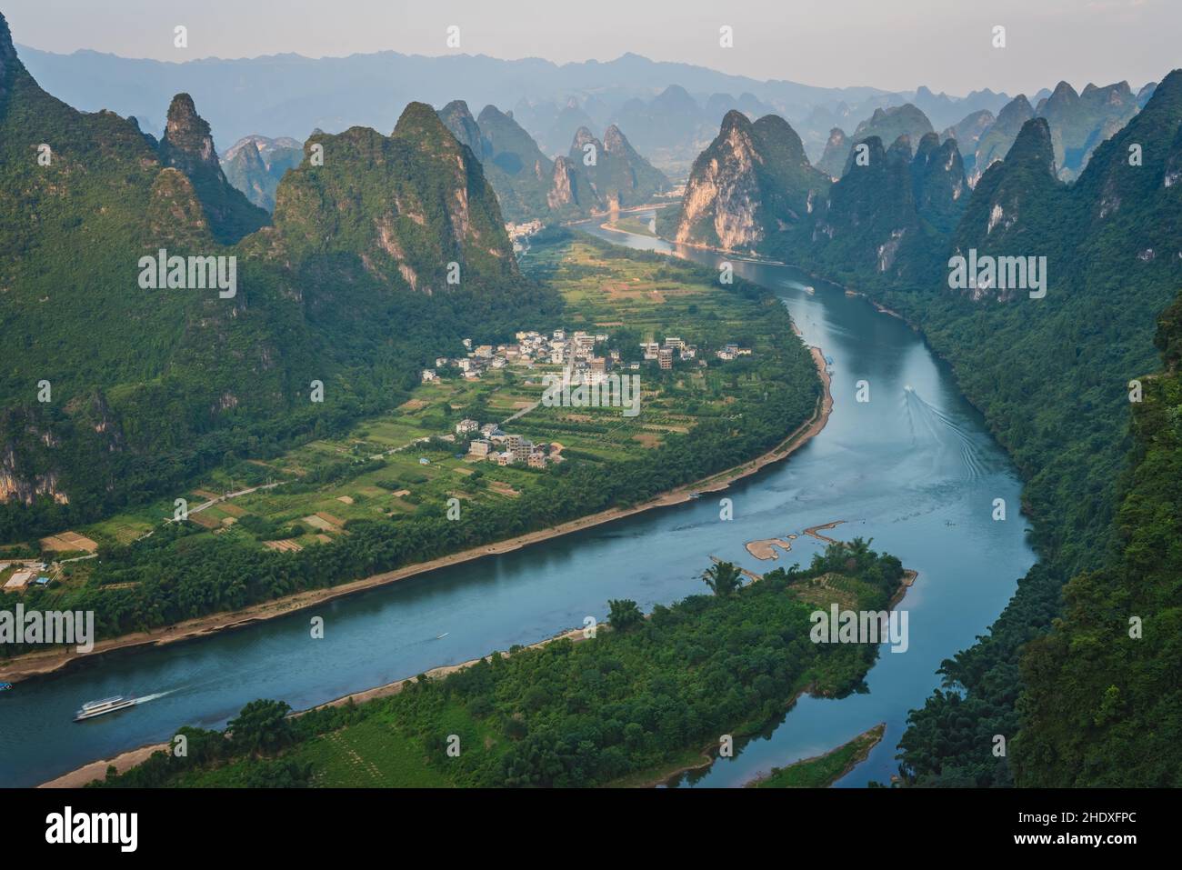 Kalksteinberge, Xianggong-Berg Stockfoto