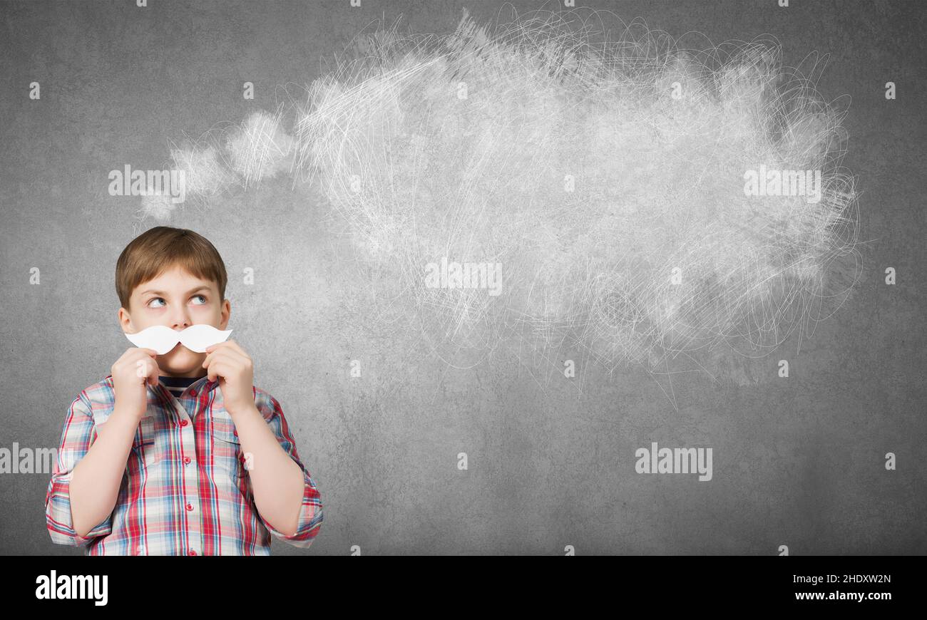Kind, Denken, Brat, Karrierewunsch, Sprechblase, Kinder, Kinder, Kinder, Kinder, denken, Denkt, schlägt, Karrierewünsche, zukünftiger Interessent, Stockfoto
