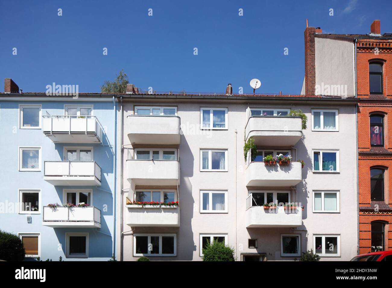 Haus, Mehrfamilienhaus, Mietshaus, Häuser, Mehrfamilienhaus, Mietskaserne Stockfoto