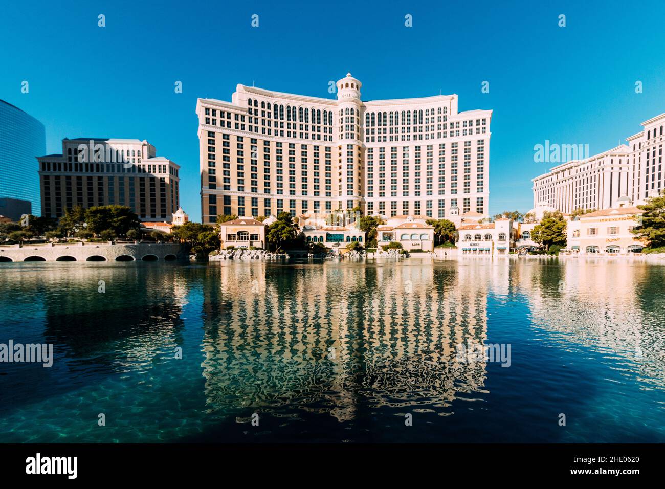 Szenische Aufnahme des Bellagio Casino Teichs in Las Vegas, Nevada, USA Stockfoto