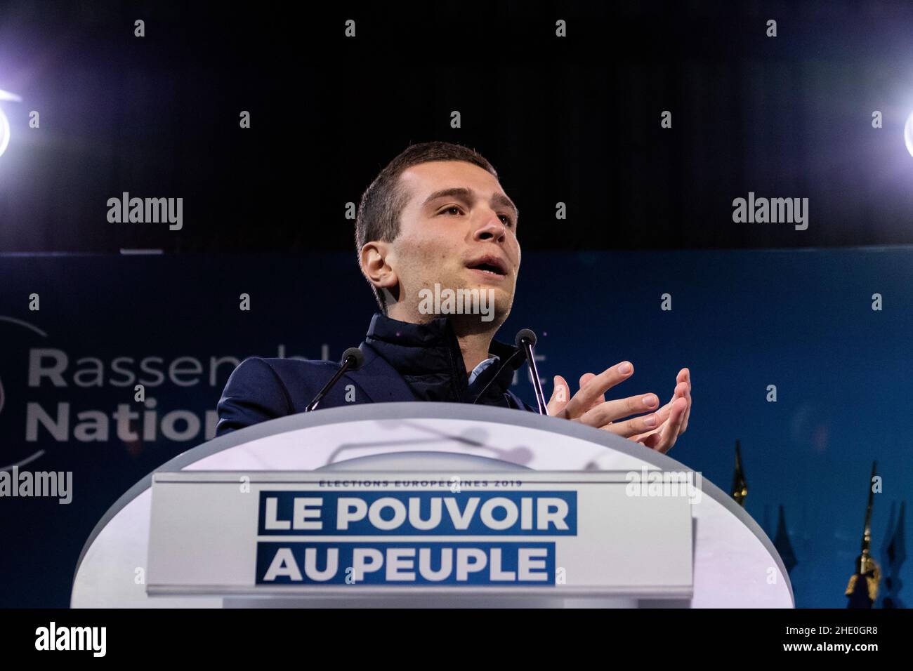 Jordan Bardella ist ein französischer Politiker, der seit September 2017 als Sprecher der Nationalen Kundgebung fungiert. Er war der Spitzenkandidat der Nationalen Rallye bei den Europawahlen 2019 in Frankreich. Stockfoto