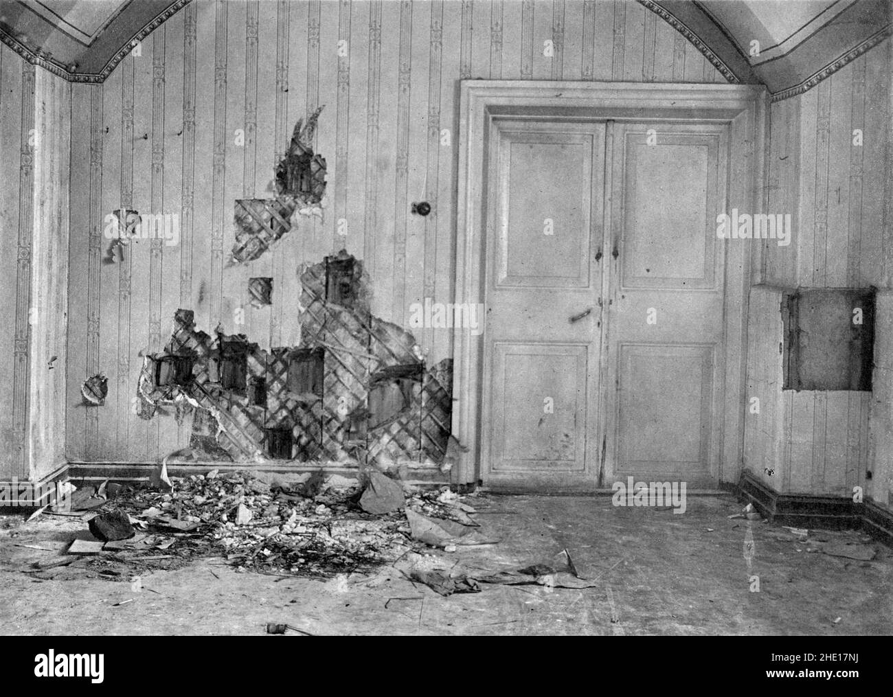 Der Kellerraum im Ipatiev-Haus, in dem die Romanow im Juli 1918 ermordet wurden. Die Wände wurden von den Henkern, die nach Geld und Juwelen suchten, auseinandergerissen. Stockfoto
