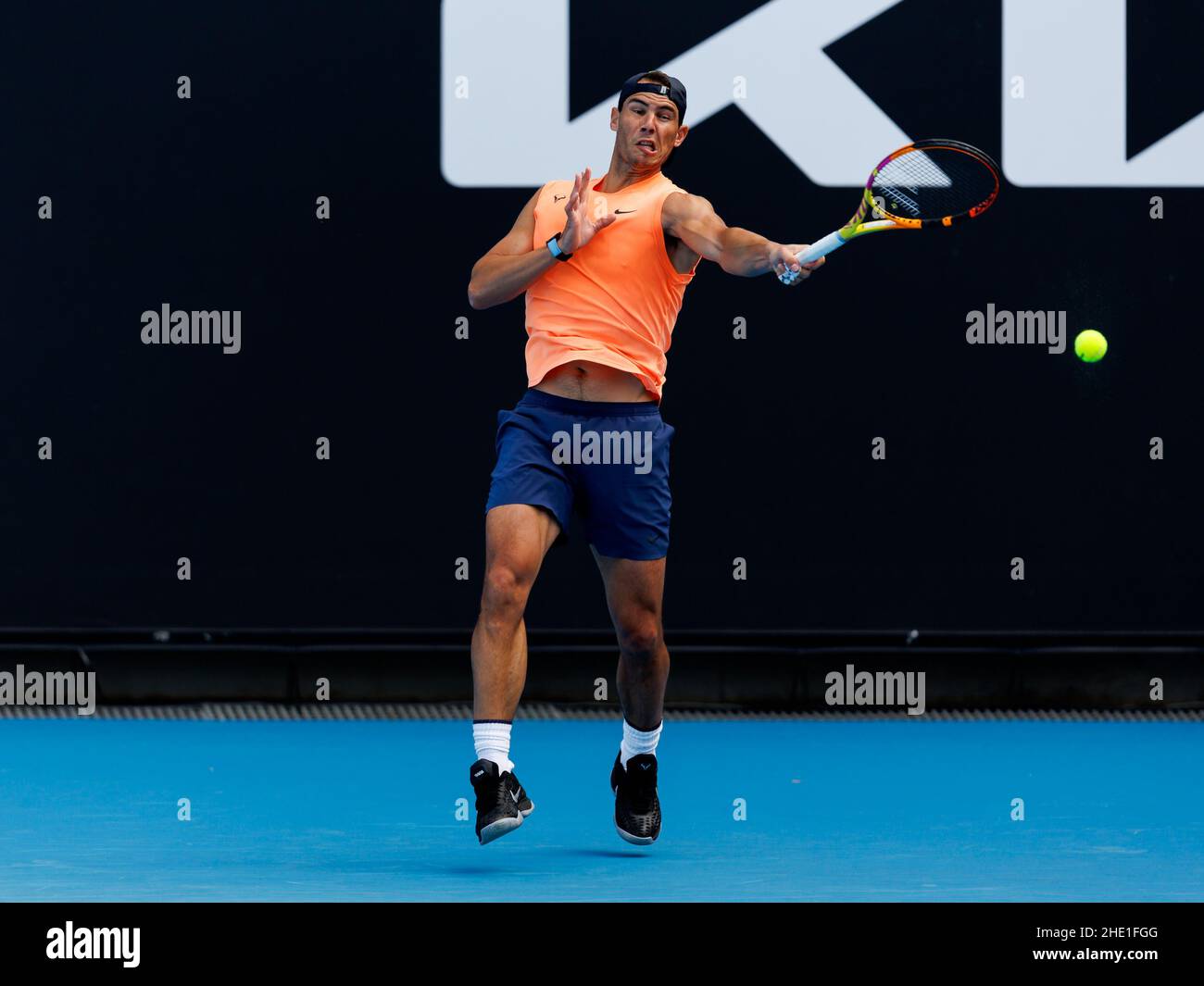 RAFAEL NADAL (ESP) übt am 3. Platz bei den Australian Open 2022 am Samstag, den 2022. Januar im Melbourne Park Stockfoto
