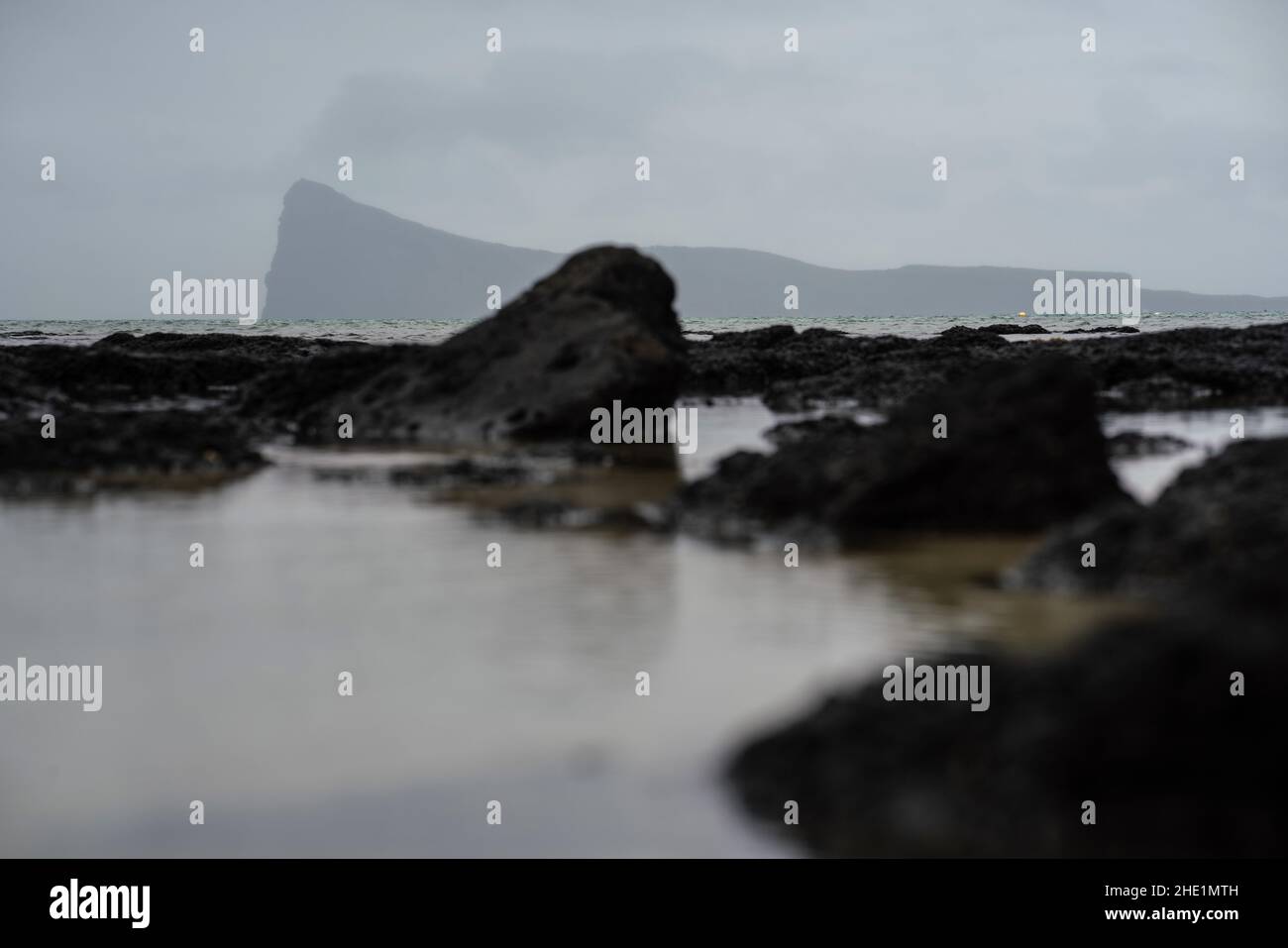 Coin de Mire Insel vor der Nordküste von Mauritus, auch bekannt als Gunners Quoin Stockfoto