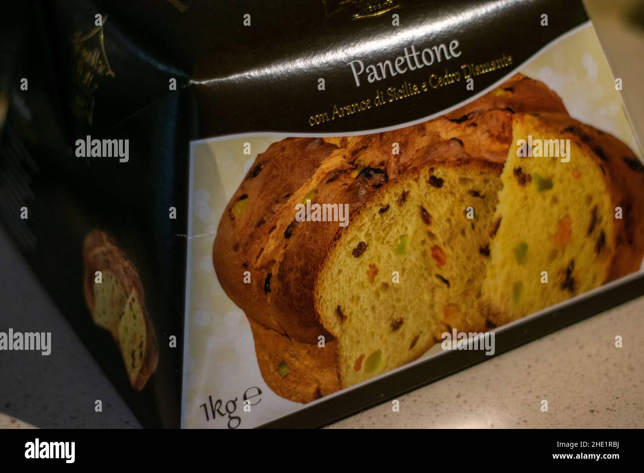 Panettone Art von süßem Brot ursprünglich aus Mailand, in der Regel zubereitet und genossen für Weihnachten und Neujahr. Stockfoto