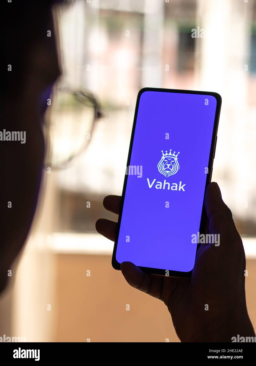 West Bangal, Indien - 15. Dezember 2021 : Vahak-Logo auf Telefonbildschirm Stock Bild. Stockfoto