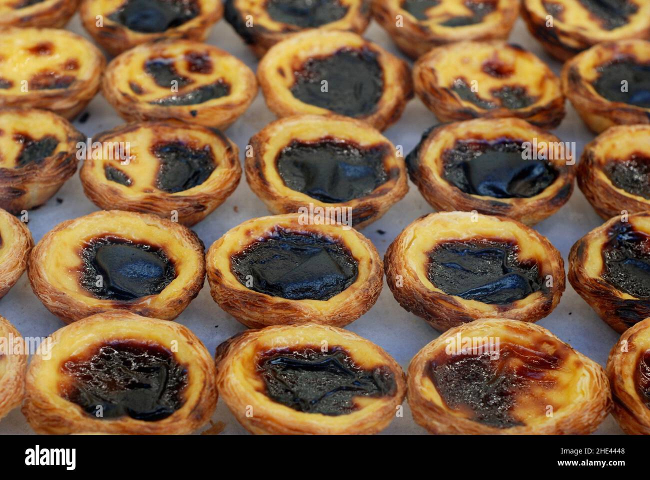 Pasteis de Nata, portugiesische Puddingtörtchen Stockfoto