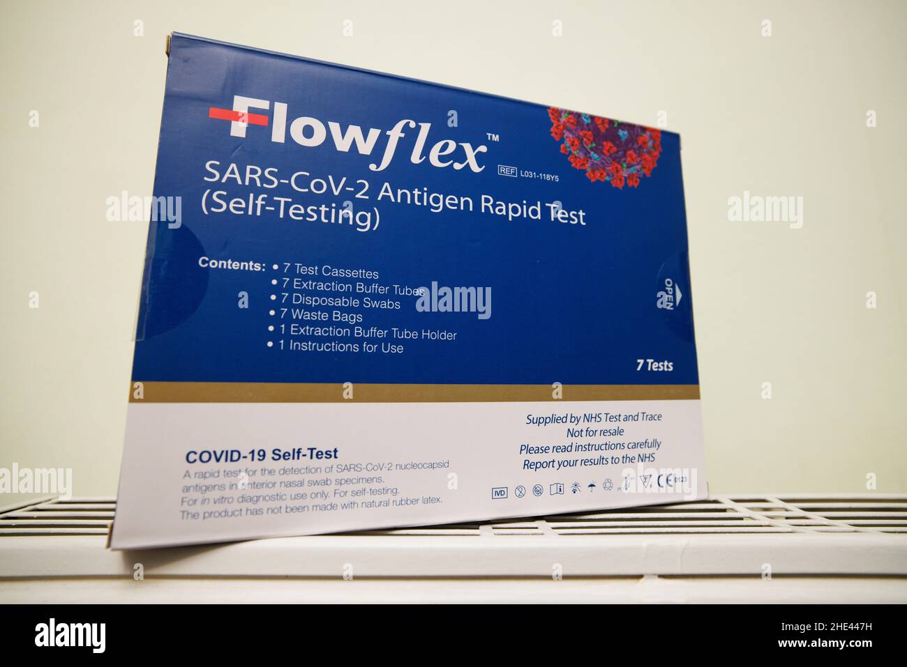 Lateral Flow Test Kit für Coronavirus Covid 19. Flowflex SARSCoV2 Antigen Schnelltest