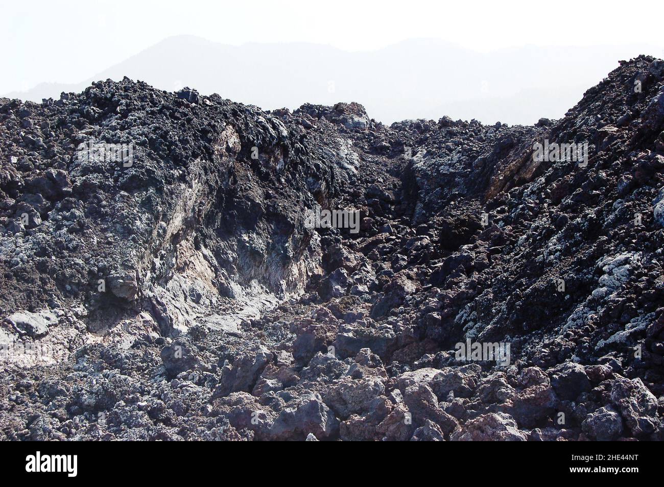 Erstarrte Lava in der Nähe des Vulkankrater Teneguia auf La Palma, Kanarische Inseln, Spanien. Stockfoto