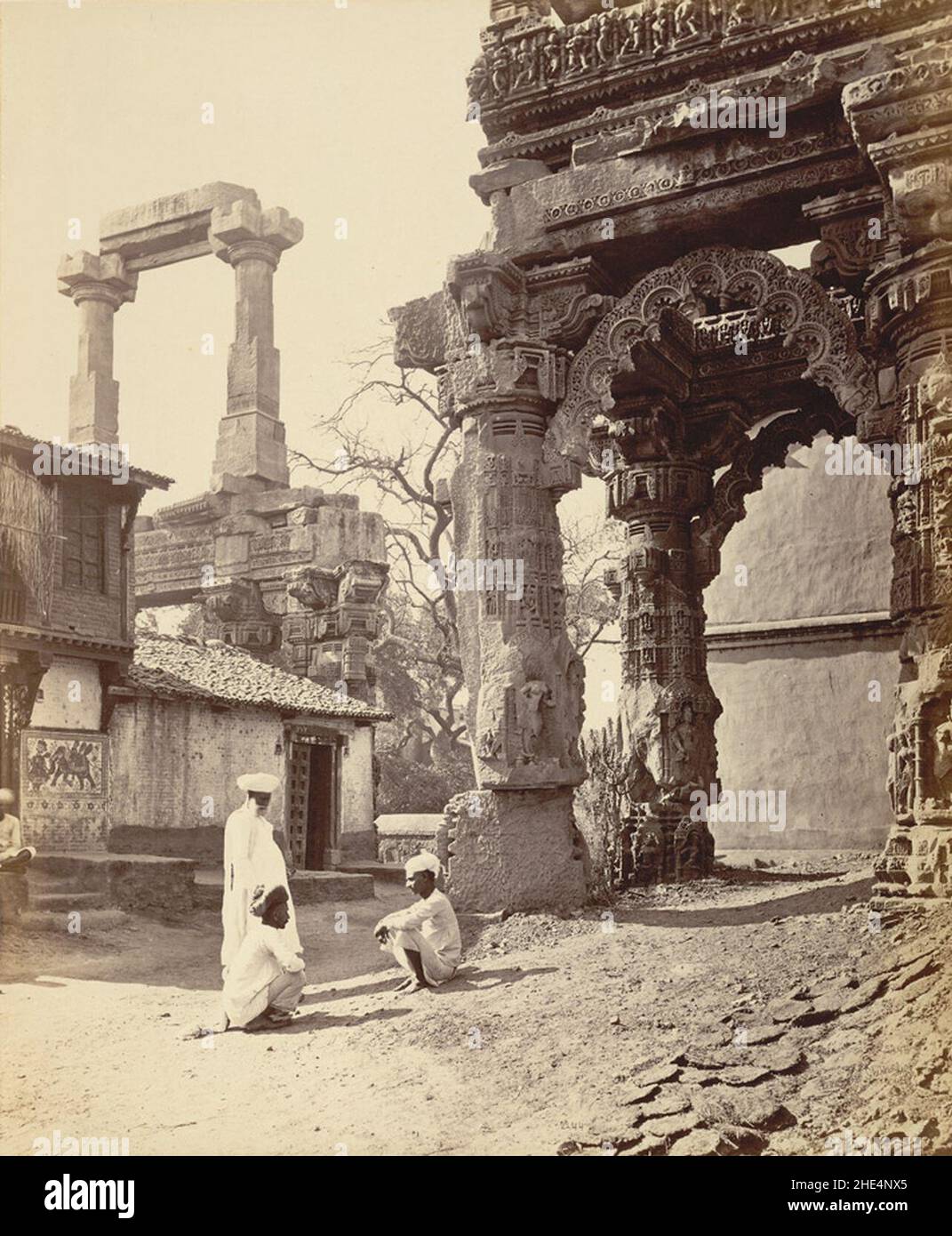 Rudra Mahalaya hinduistische Tempelruinen in Siddhpur, Gujarat, 1872 Foto. Stockfoto