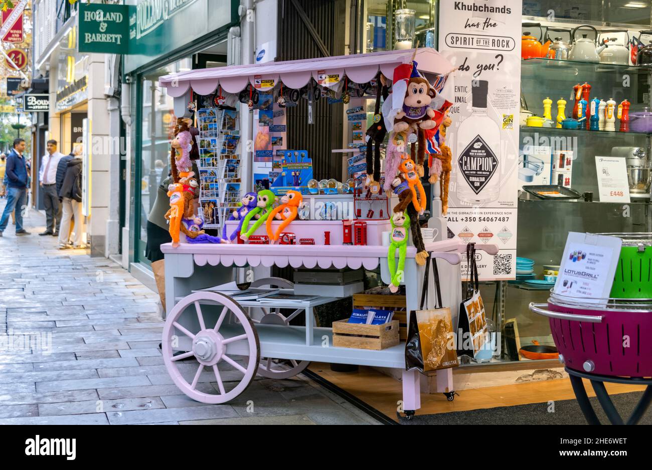 Gibralter farbenfrohe Touristenmonkey-Souvenirs Stockfoto