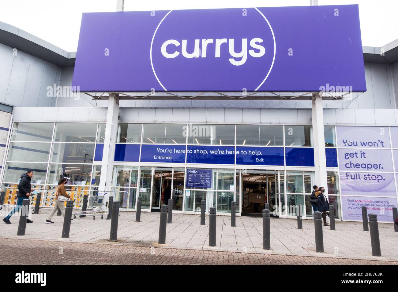Currys Haushaltsgeräte- und Technologieeinzelläufe wurden in Purley, Croydon, England, Großbritannien, abgerissen Stockfoto
