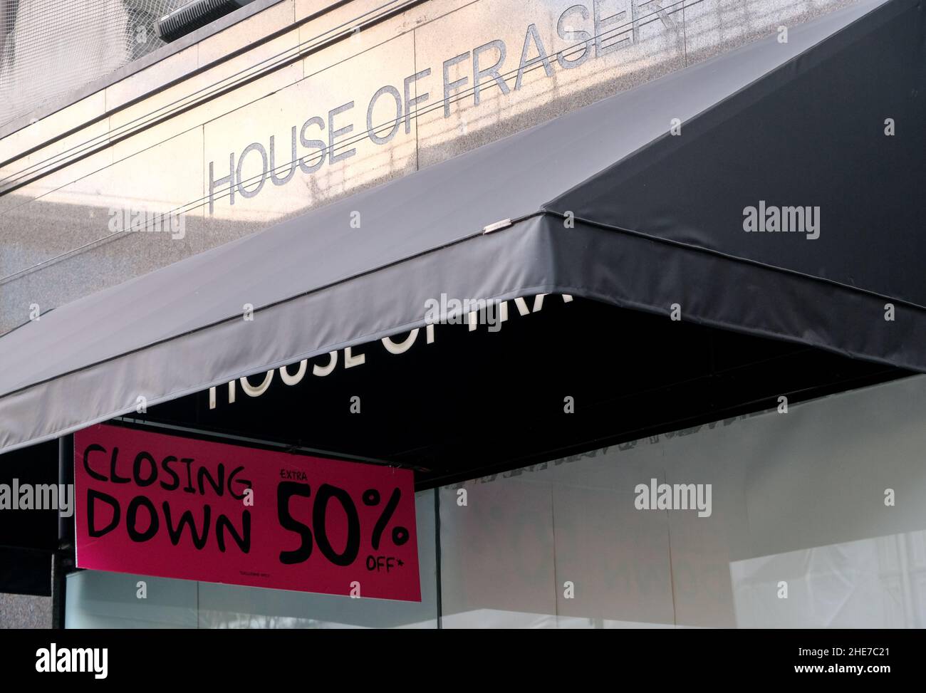 Oxford Street, London, Großbritannien. 9th. Januar 2022. Der Flagship-Store von House of Fraser in der Oxford Street schließt in zwei Tagen. Kredit: Matthew Chattle/Alamy Live Nachrichten Stockfoto