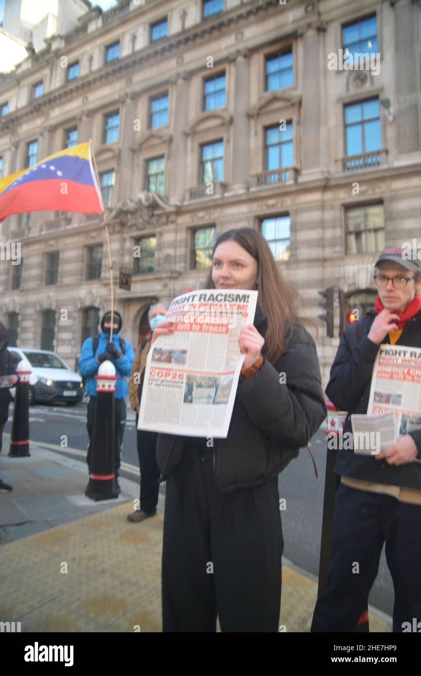 Demonstranten kamen zur Bank von england, um die Rückgabe von Goldlagerstätten zu fordern, trotz gerichtlicher Entscheidungen. Stockfoto
