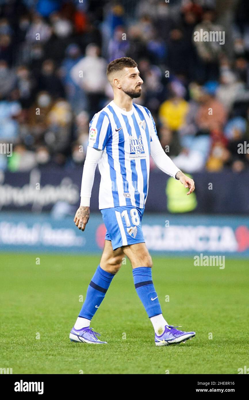 Malaga, Spanien. 09th Januar 2022. Alvaro Vadillo gesehen während des La Liga Smartbank 2021/2022 Spiels zwischen Malaga CF und Real Sporting im La Rosaleda Stadium in Malaga.(Endstand; Malaga CF 2:2 Real Sporting) (Foto von Francis Gonzalez/SOPA Images/Sipa USA) Kredit: SIPA USA/Alamy Live News Stockfoto