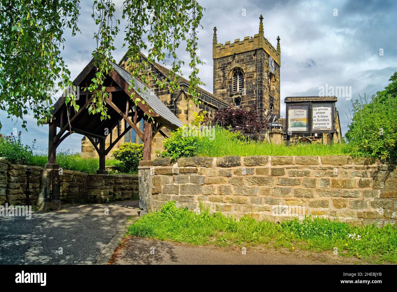 Großbritannien, West Yorkshire, Wakefield, Crofton, All Saints Church Stockfoto