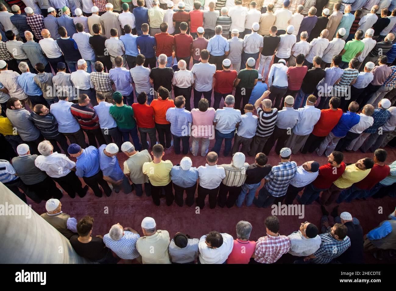 Istanbul, Türkei - 07-01-2016:Freitagsgebet muslimische Gemeinschaft in der Eyup Sultan Moschee Stockfoto
