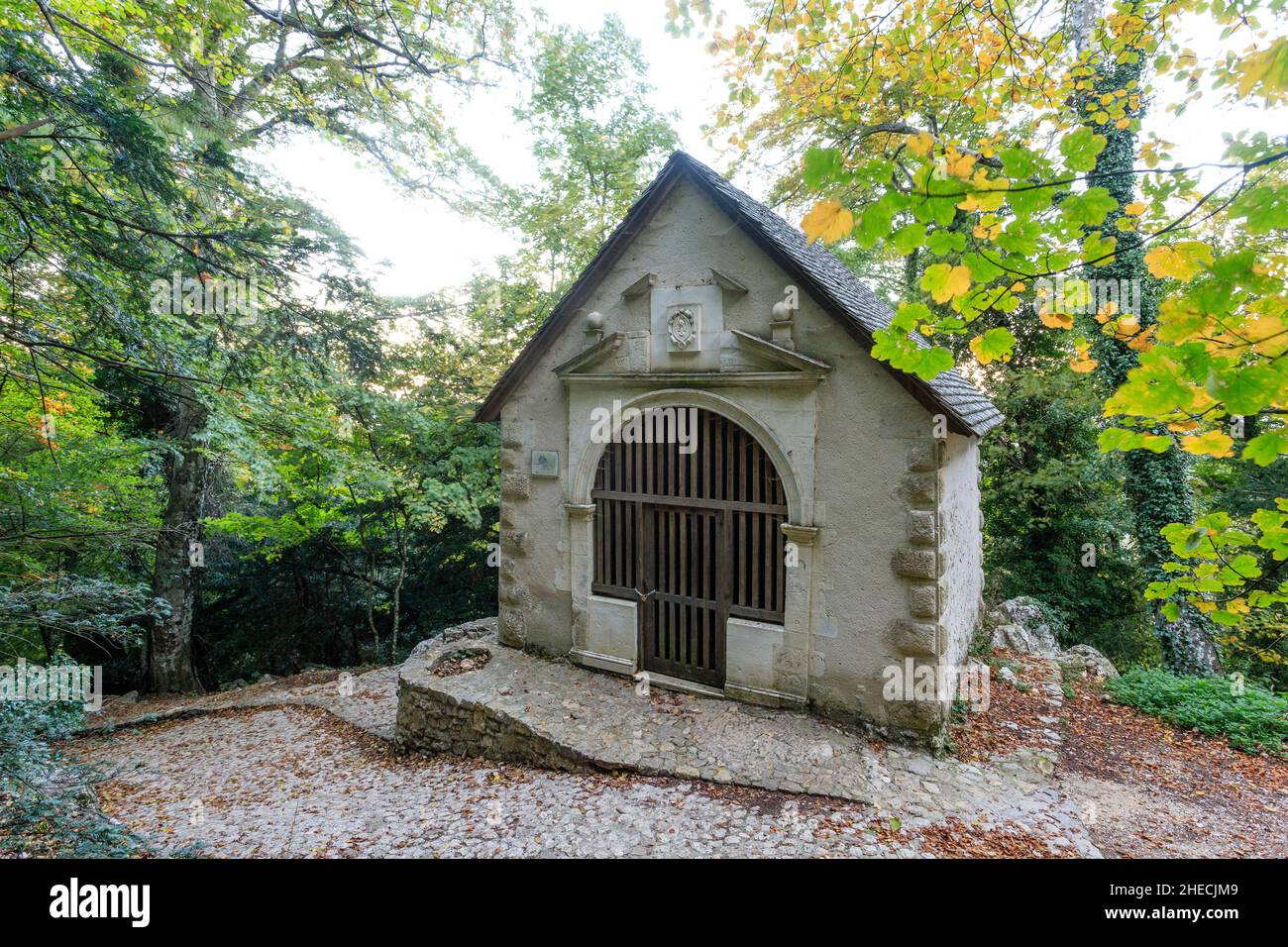 Frankreich, Var, regionaler Naturpark Sainte Baume, Massif de la Sainte Baume, Plan d'Aups Sainte Baume, Parisiens Kapelle auch genannt die Morts Kapelle / Stockfoto