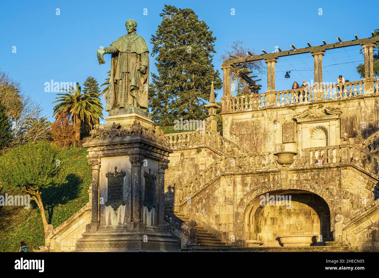 Spanien, Galizien, Santiago de Compostela, die Altstadt (UNESCO-Weltkulturerbe), Alameda-Park, Statue von Manuel Ventura Figueroa (1708-1783), Erzbischof von Compostela und Politiker zur Zeit von Carlos III Stockfoto