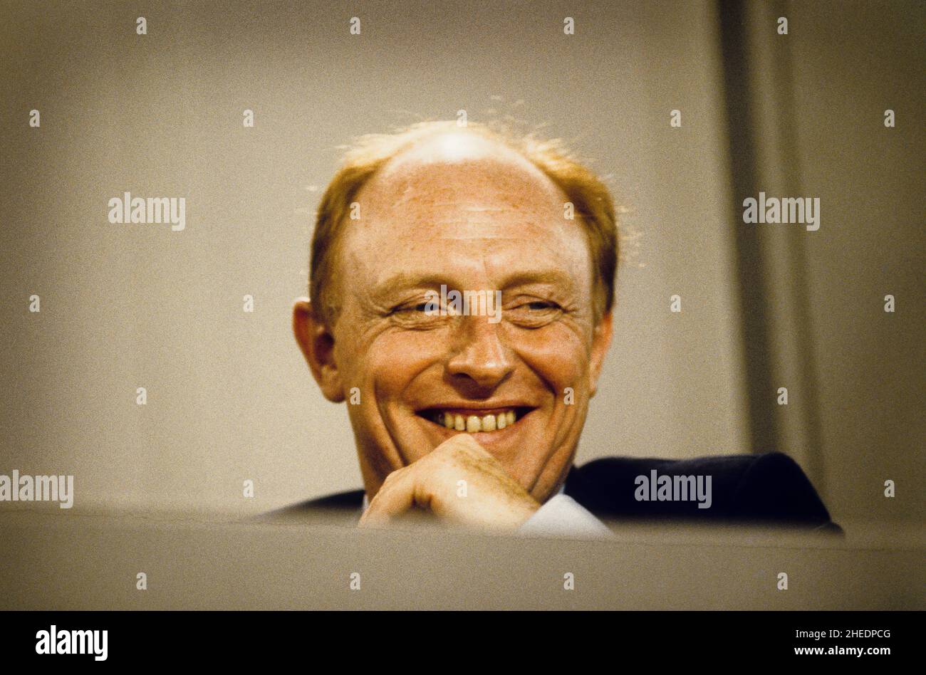 Parteichef Neil Kinnock auf der Parteikonferenz der Labour Party. Bild von DAVID BAGNALL Stockfoto