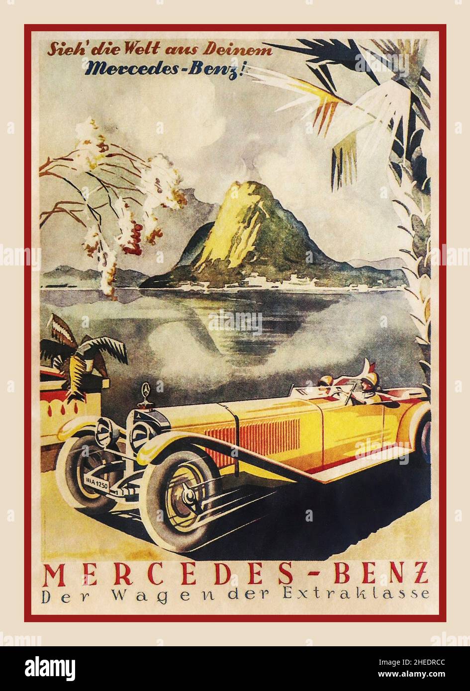 Vintage 1900s Mercedes Werbeplakat 'Sieh' die Welt aus deinem' Mercedes Benz ! Mercedes-BENZ der Wagen der Extraklasse Sehen Sie die Welt von Ihrem „Mercedes Benz“! „MERCEDES-BENZ das Auto der Extraklasse“ Stockfoto