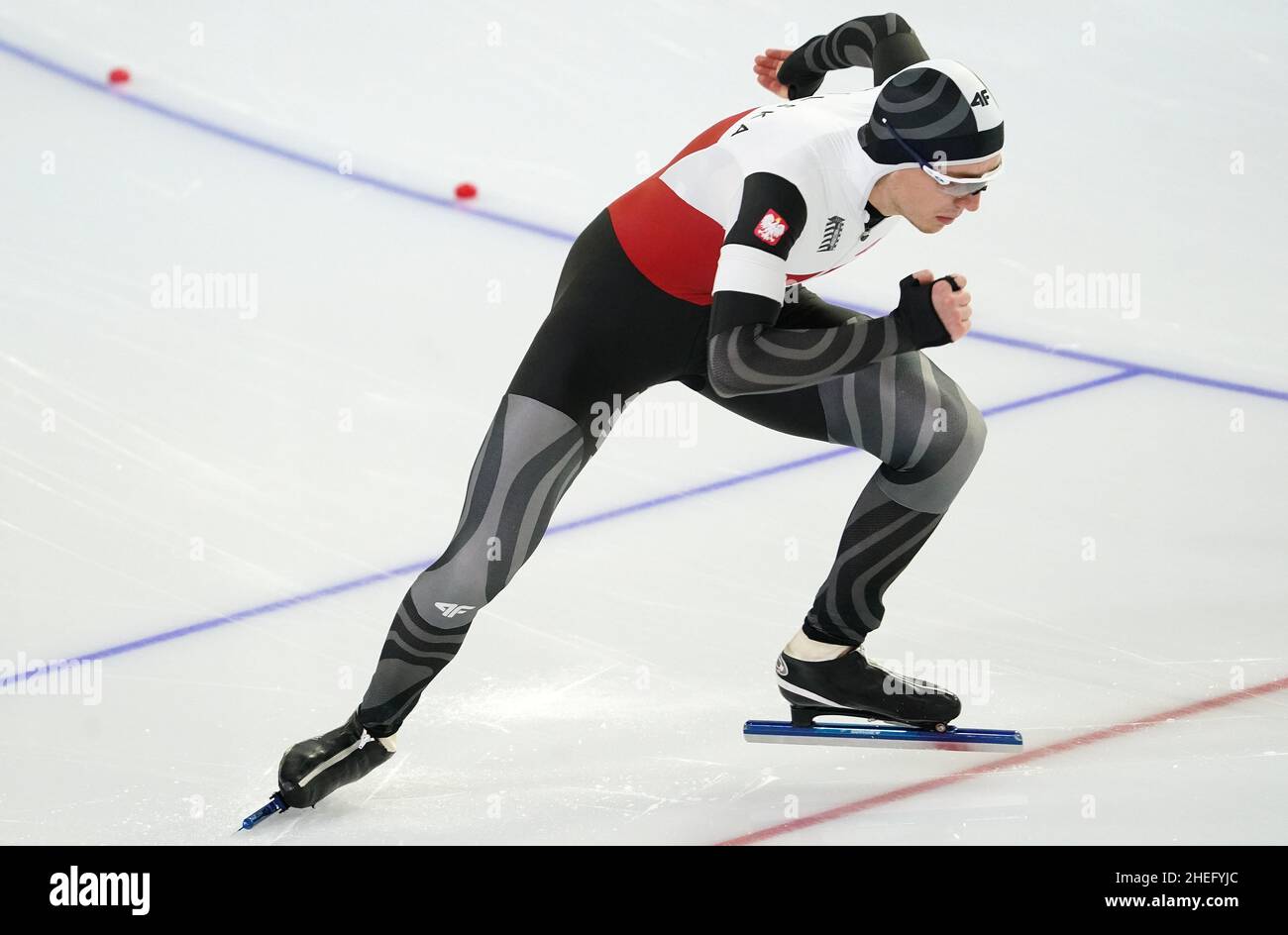 Marcin Bachanek (POL) über die 1500m Männer während der Distanzen der ISU-Speedskating-Europameisterschaften am 9. Januar. 2022 in Thialf Ice Arena in Heerenveen, Niederlande Credit: SCS/Margarita Bouma/AFLO/Alamy Live News Stockfoto