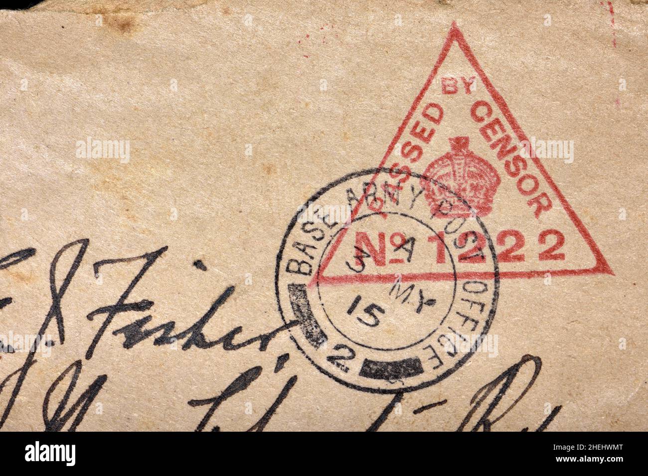 Brief, der während des Ersten Weltkriegs mit einem Stempel veröffentlicht wurde, um zu zeigen, dass er von Zensoren übergeben wurde. Stockfoto