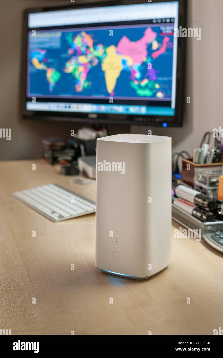 Huawei 5g cpe pro 2 -Fotos und -Bildmaterial in hoher Auflösung – Alamy