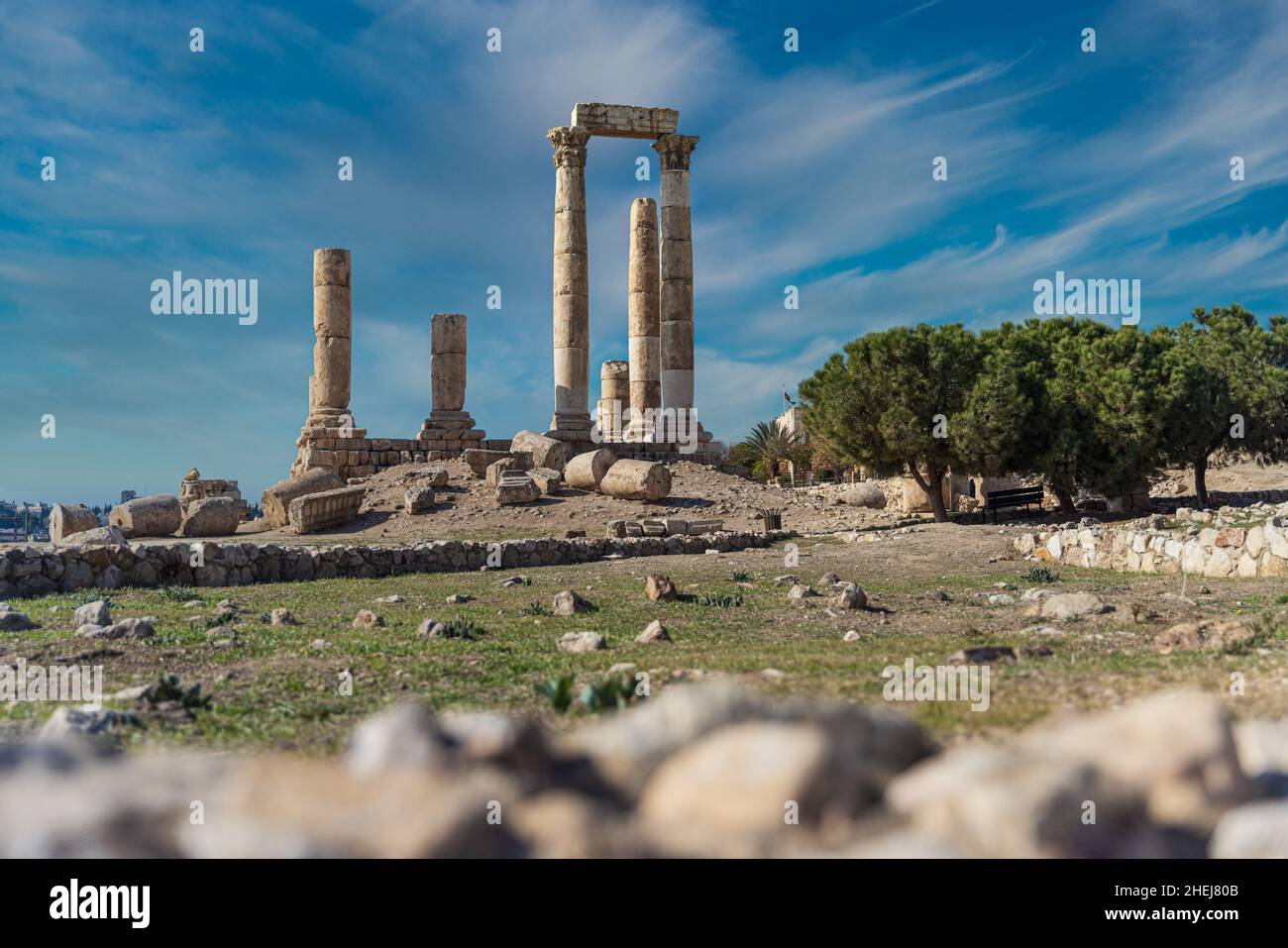 Der Herkulestempel des Zitadellenkomplexes von Amman (Jabal al-Qal'a), Amman, Jordanien. Stockfoto