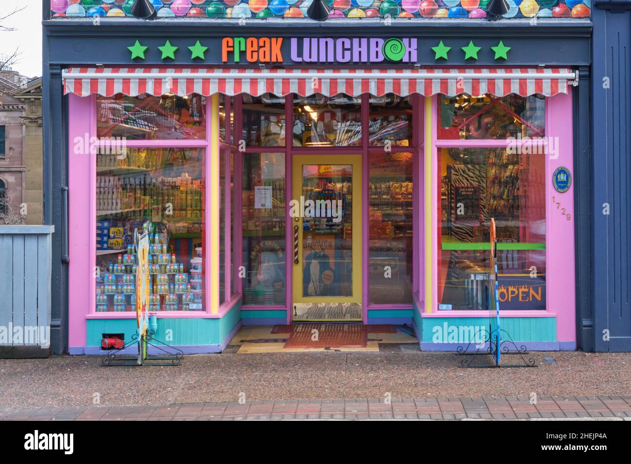 Freak Lunchbox ein Süßigkeitengeschäft in der Barrington Street in Halifax, Nova Scotia. 6. Januar 2022. Stockfoto