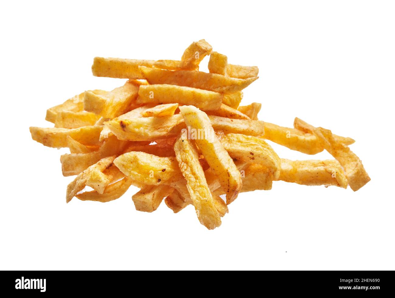 Ein Haufen frittierter französischer Kartoffeln auf weißem Hintergrund isoliert Stockfoto