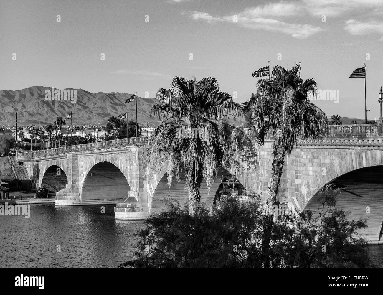 London Bridge in Lake Havasu, alte historische Brücke wieder aufgebaut mit original Steine in Amerika Stockfoto