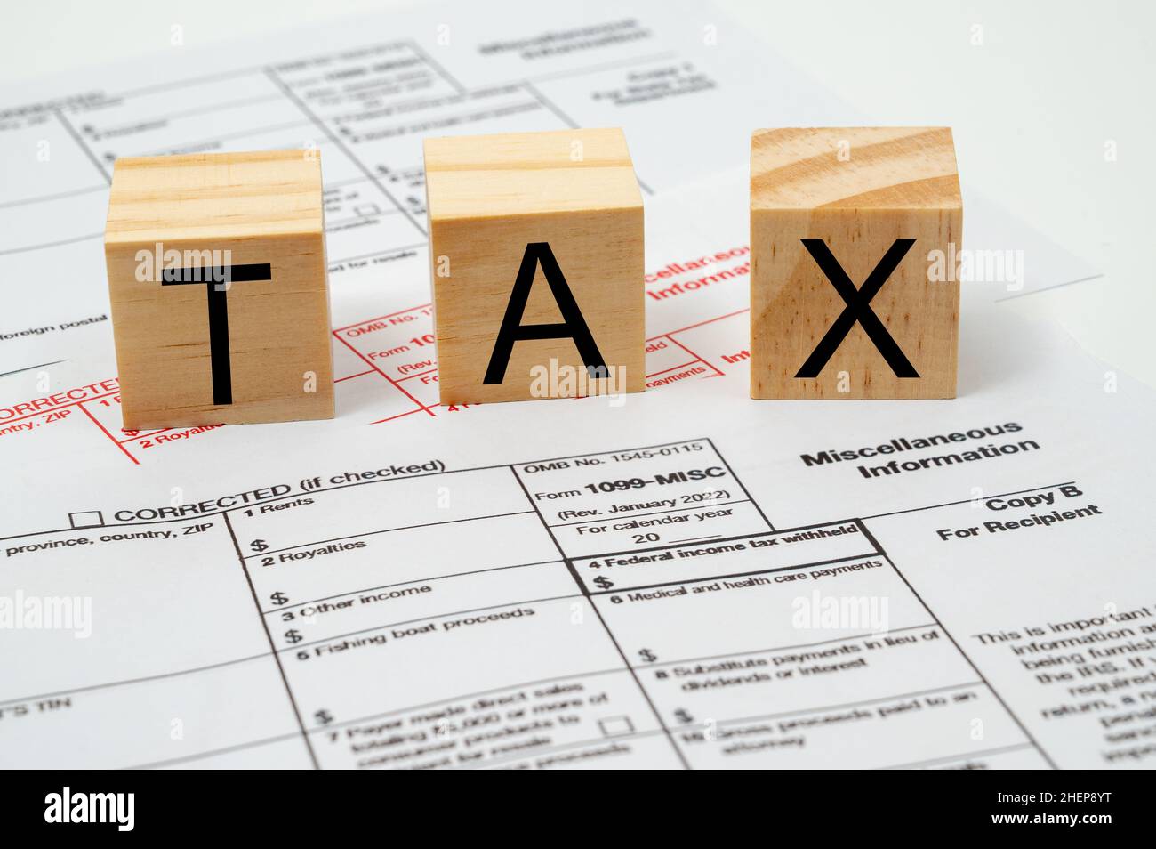 Steuerformular 1099-Misc auf weißem Hintergrund. Stockfoto