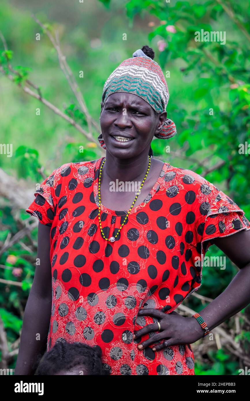 Eine Frau aus den äthiopischen Stämmen im Tal des Omo River Stockfoto