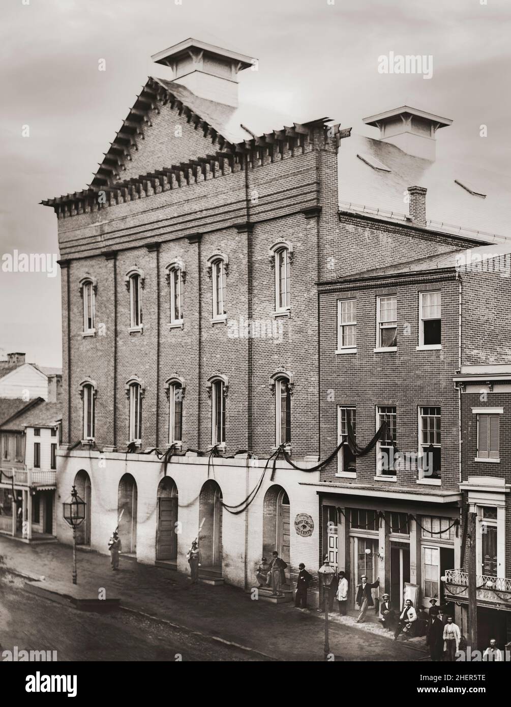 Ford's Theatre, Washington, D. C., Vereinigte Staaten von Amerika, wo Präsident Abraham Lincoln in der Nacht vom 14. April 1865 während einer Aufführung unseres amerikanischen Cousins von John Wilkes Booth ermordet wurde. Stockfoto