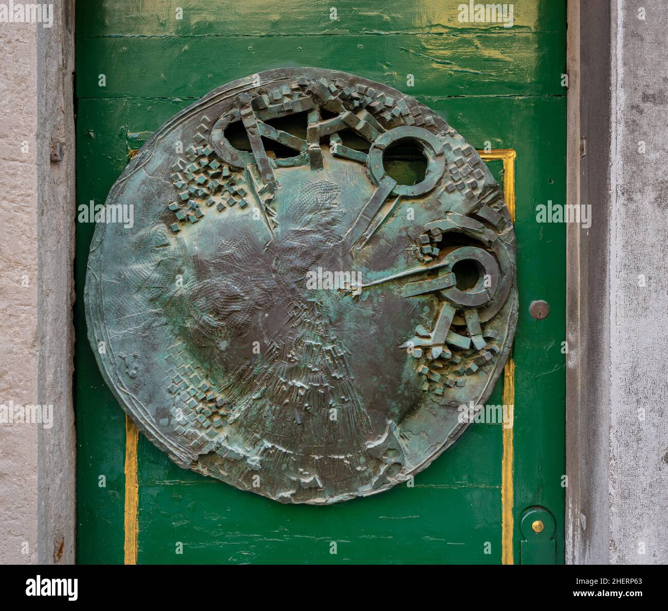 Künstlerische Dekoration an der Eingangstür des Hafenmeisters, Venedig, Italien Stockfoto