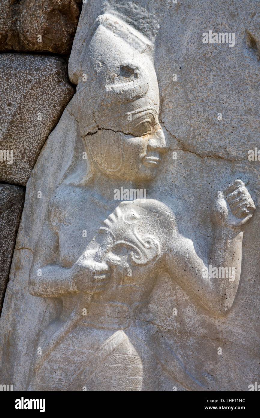 Königstor, es Darstellung eines gottes in kriegerischer Form mit Schwert, Hattusha, alte Hauptstadt der Hethiter, Türkei, Hattusha, Türkei Stockfoto