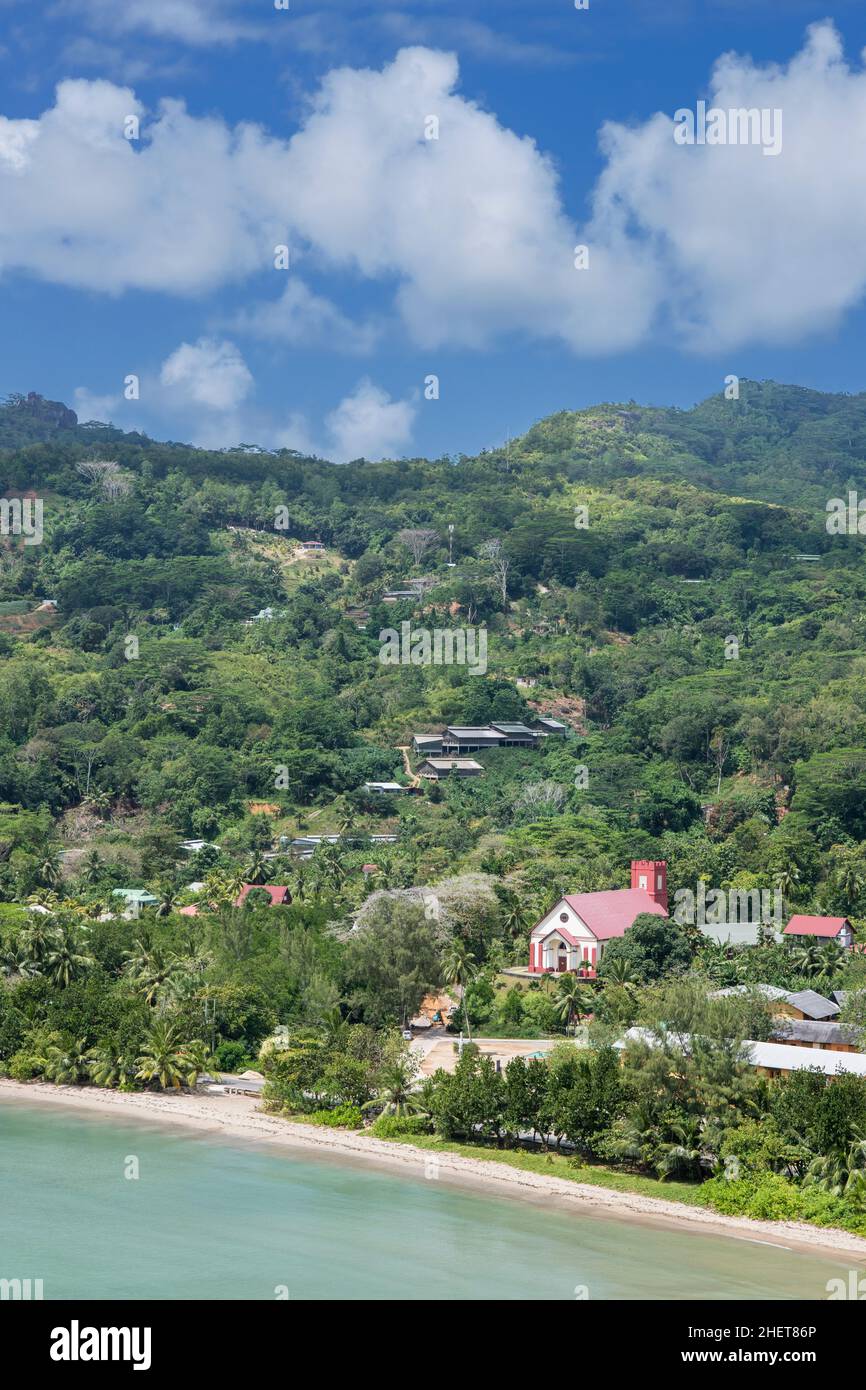 Anse Boileau Beach und Boileau Town Westküste Mahe Island Seychellen Stockfoto