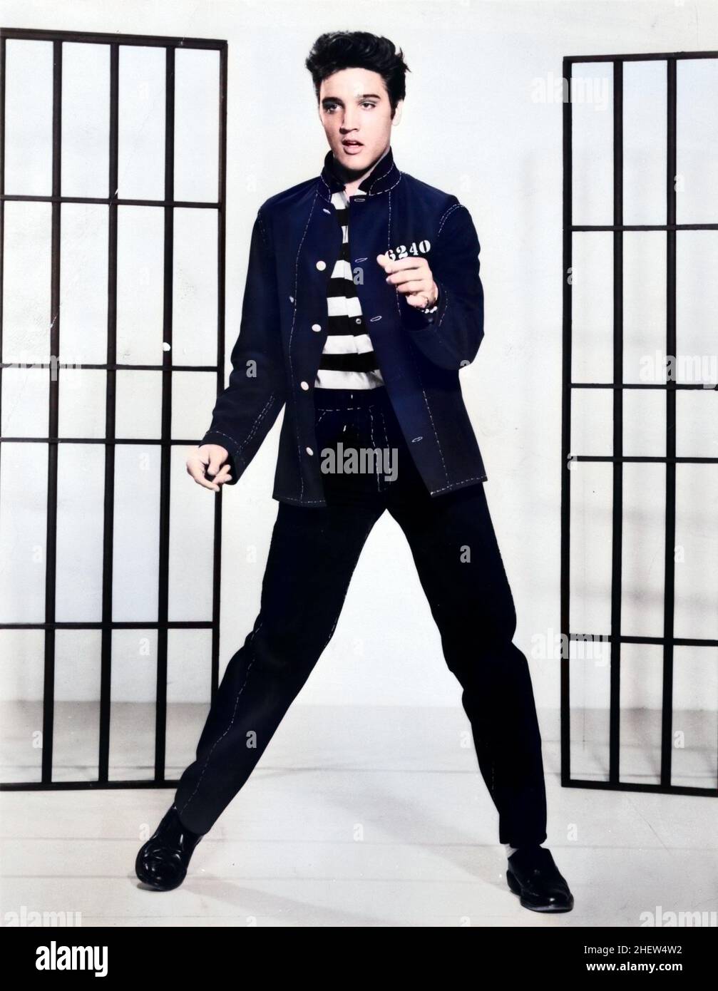 Elvis Presley mit Jailhouse Rock, Musikfilm 1957. Koloriertes Foto. Stockfoto