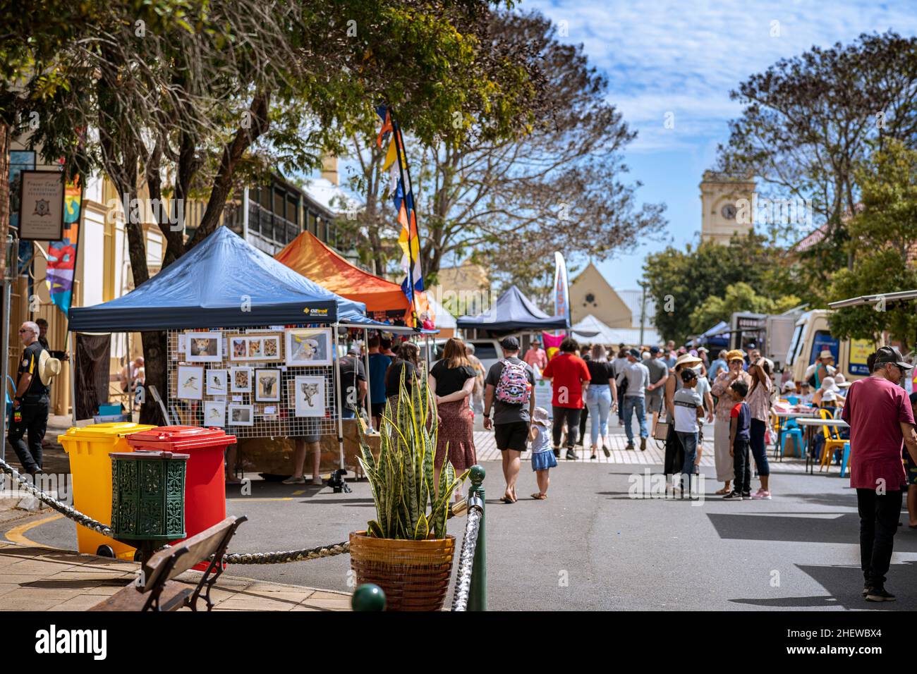 Marktstände im Heritage Precinct während des Mary Poppins Festivals, Maryborough, Queensland, Australien Stockfoto