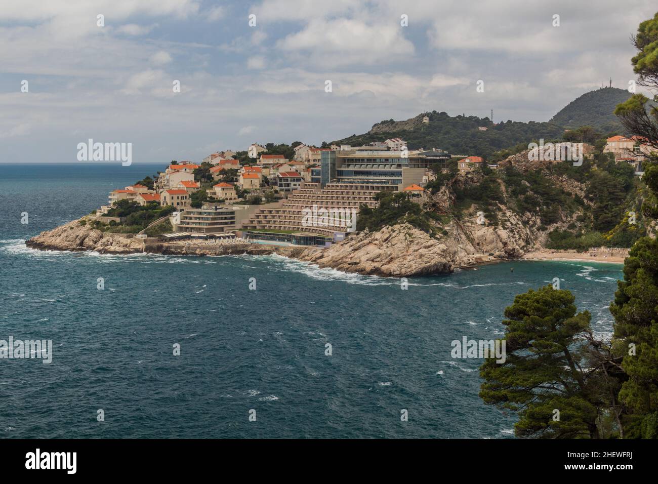 DUBROVNIK, KROATIEN - 30. MAI 2019: Rixos Premium Dubrovnik Hotel in Dubrovnik, Kroatien Stockfoto