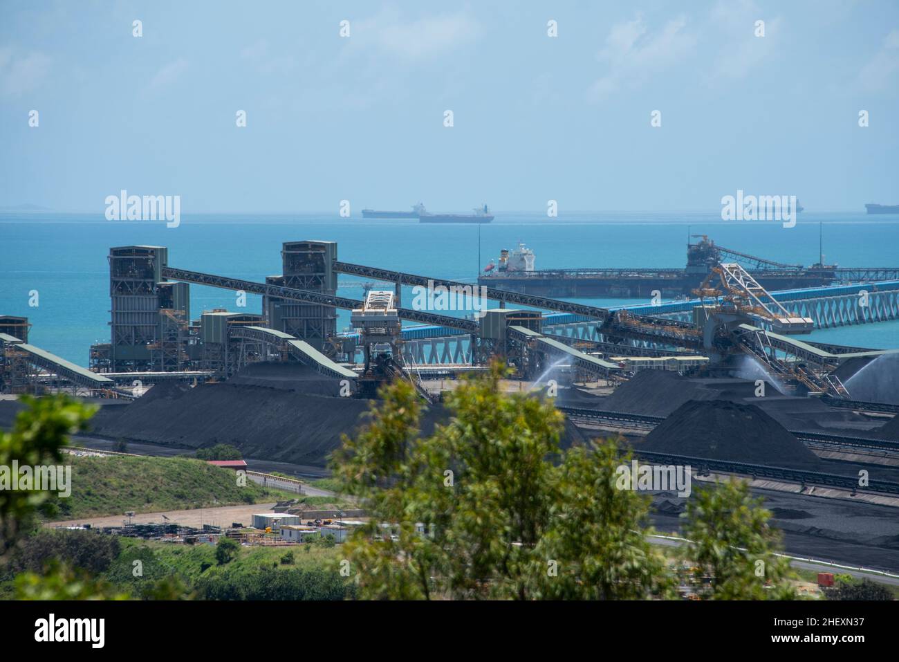 Zwei Kohlebergwerke im Hafen, Hay Point Coal Terminal (HPCT) und Dalrymple Bay Coal Terminal (DBCT), werden in Central Queensland betrieben Stockfoto