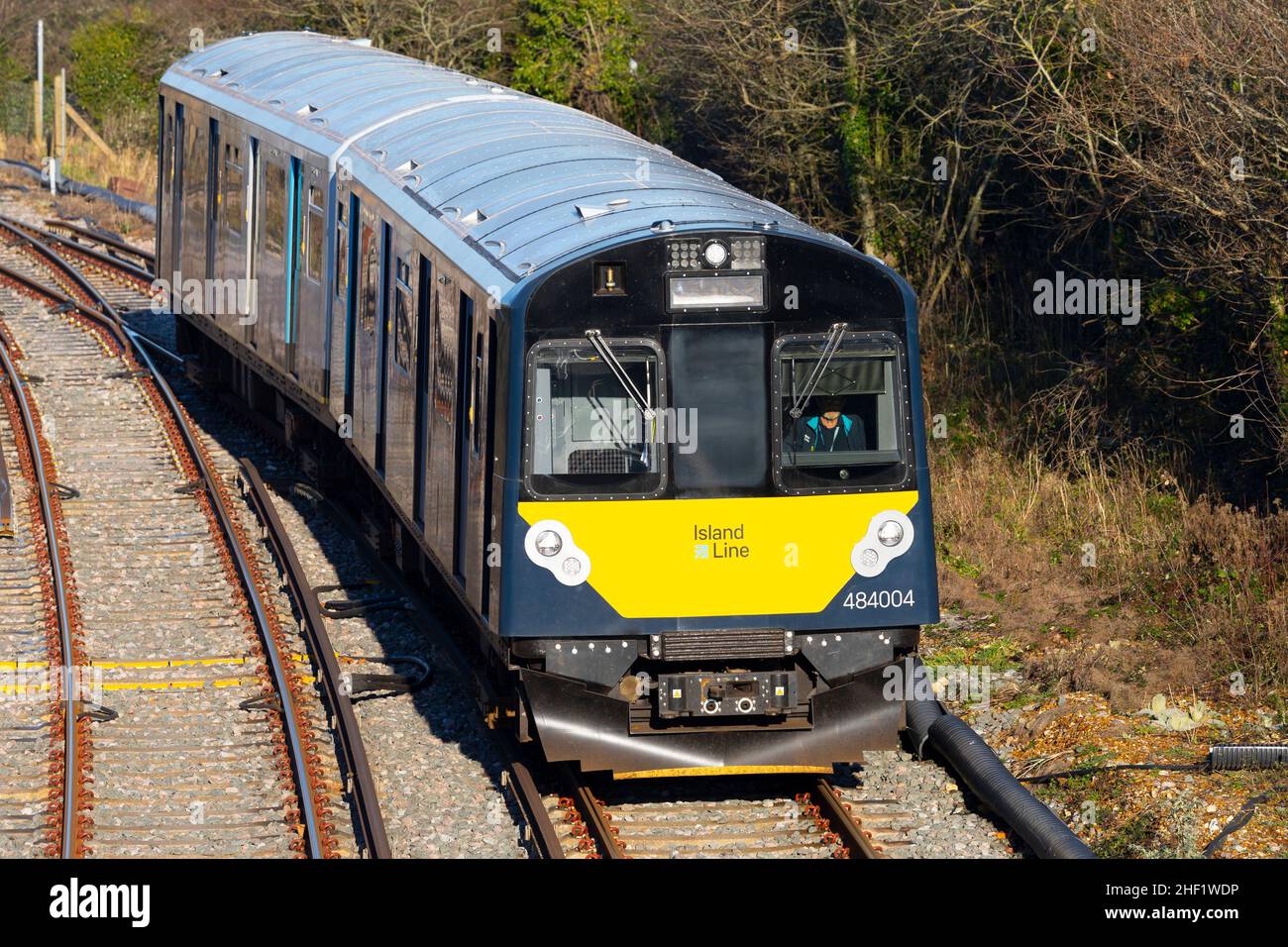 Neu, Insel, Linie, Elektrik, Südwesten, Eisenbahn, Zug, Brading, Bahnhof, Isle of Wight, England, Großbritannien, Großbritannien, Großbritannien Stockfoto